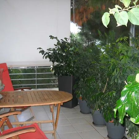 Quiet Bright House Next To The Sea In Villa *